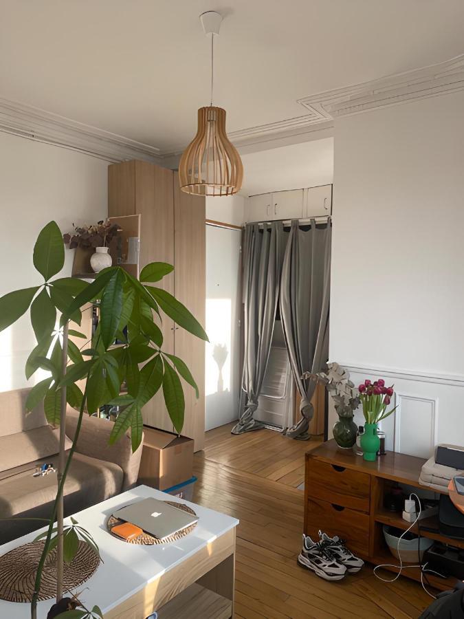 Appartement Ensoleille, Central Et Tout Equipe Avec Vue Tour Eiffel Et Pantheon Paris Exterior foto